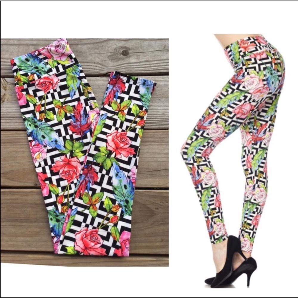☀️Floral Mixed Media Cozy Leggings OS 2-12